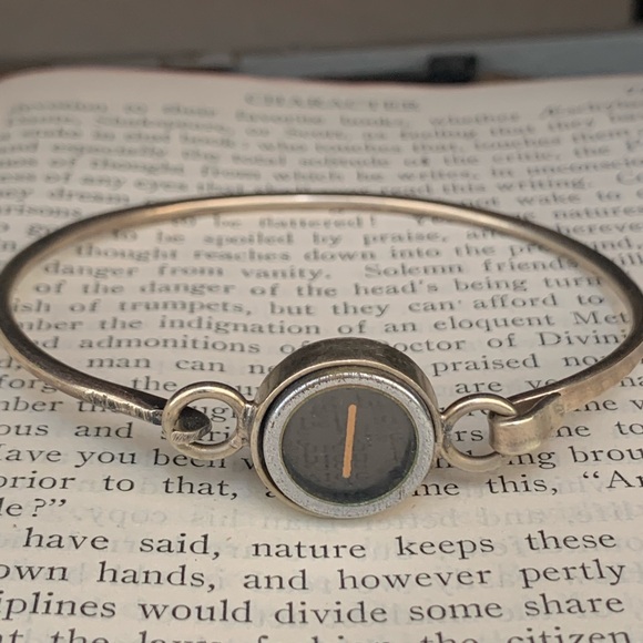 I typewriter key bracelet - Picture 2 of 3